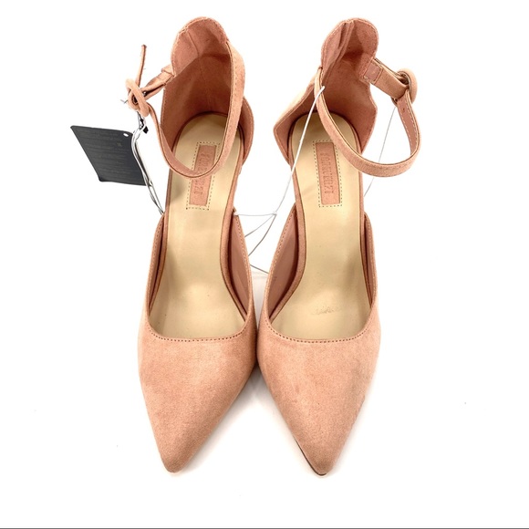 NWOT Forever 21 Blush Pink Closed Toe Pumps - Picture 3 of 6